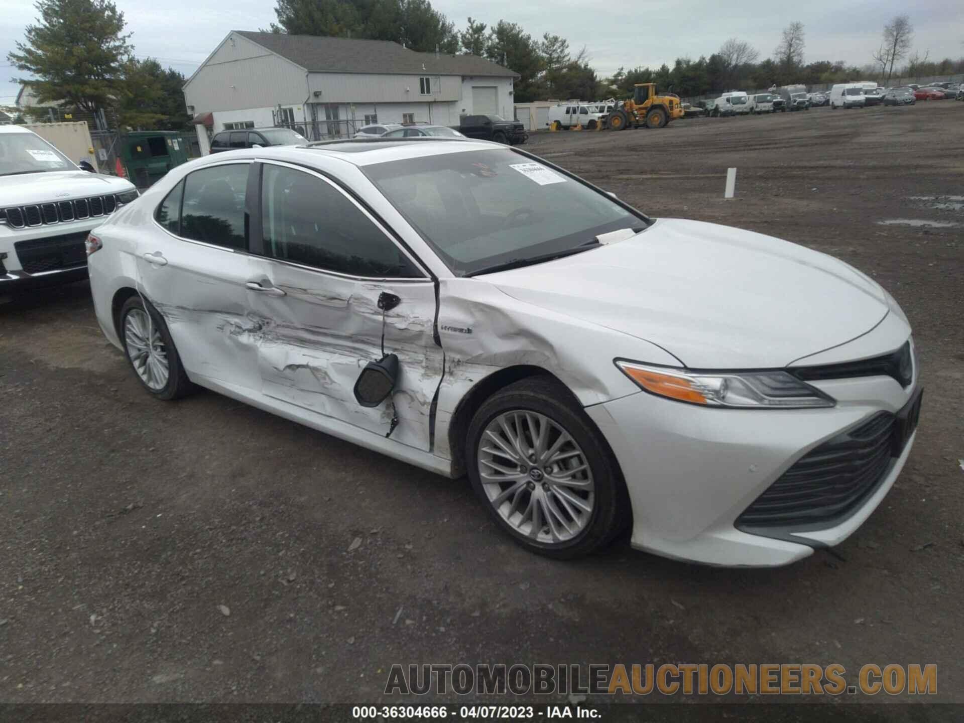 4T1B21HK2JU009691 TOYOTA CAMRY 2018