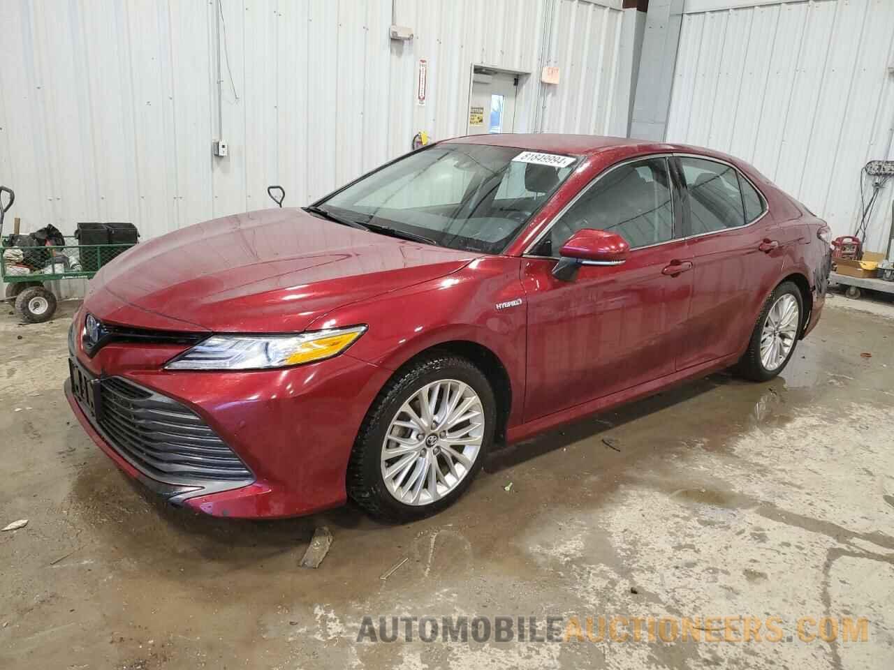 4T1B21HK2JU500729 TOYOTA CAMRY 2018