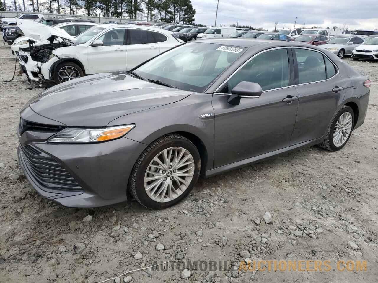 4T1B21HK2JU502576 TOYOTA CAMRY 2018