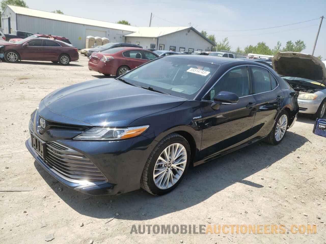 4T1B21HK2JU505901 TOYOTA CAMRY 2018