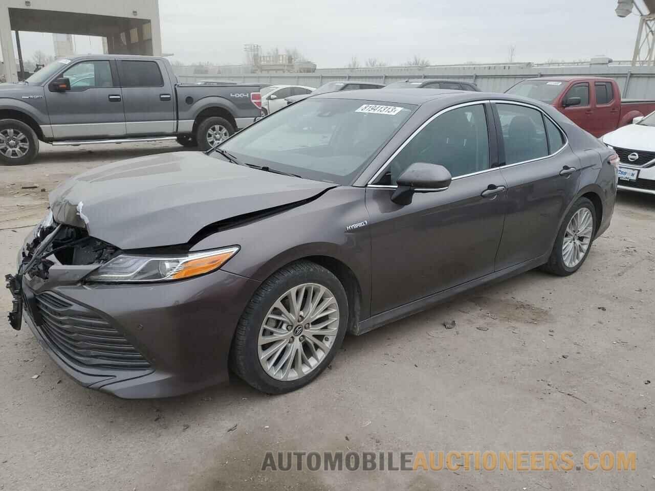 4T1B21HK2KU010809 TOYOTA CAMRY 2019