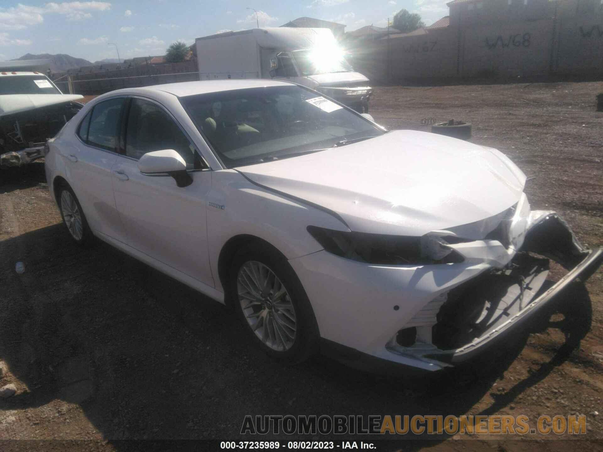 4T1B21HK3JU001275 TOYOTA CAMRY 2018