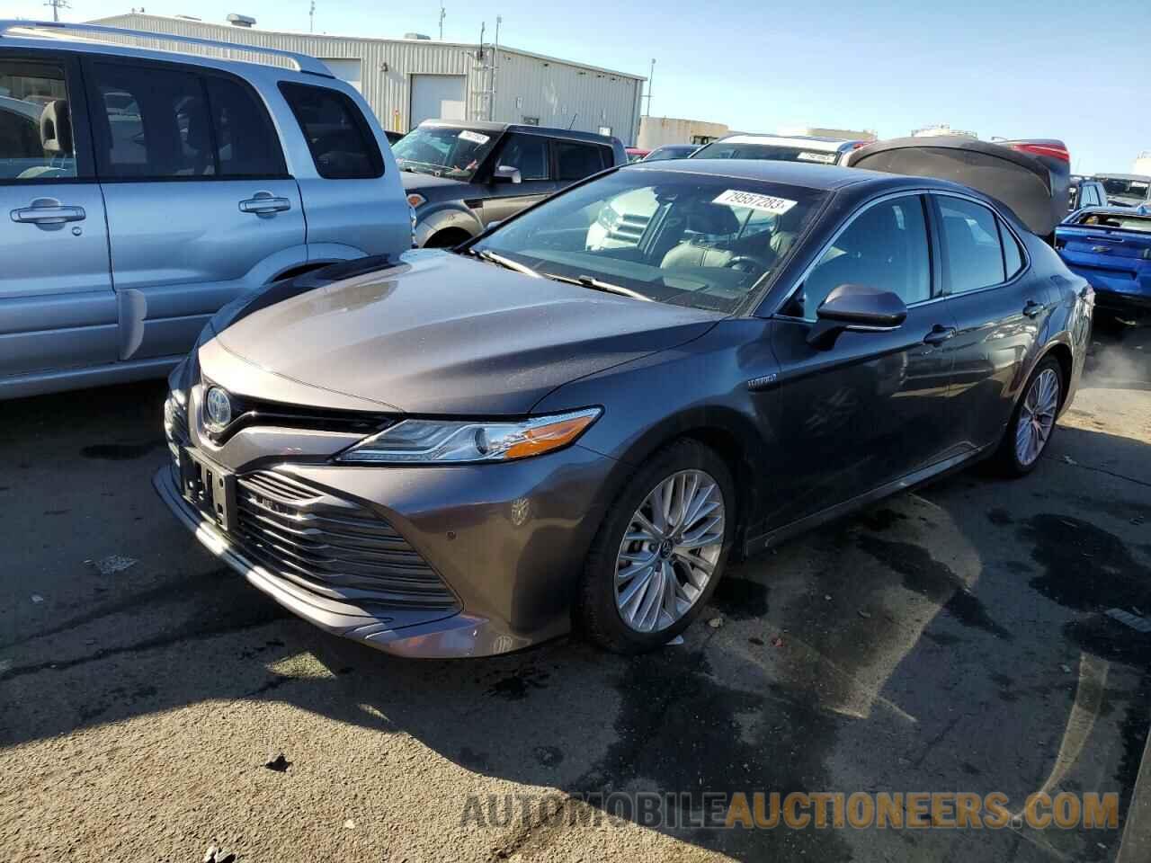 4T1B21HK3JU002846 TOYOTA CAMRY 2018