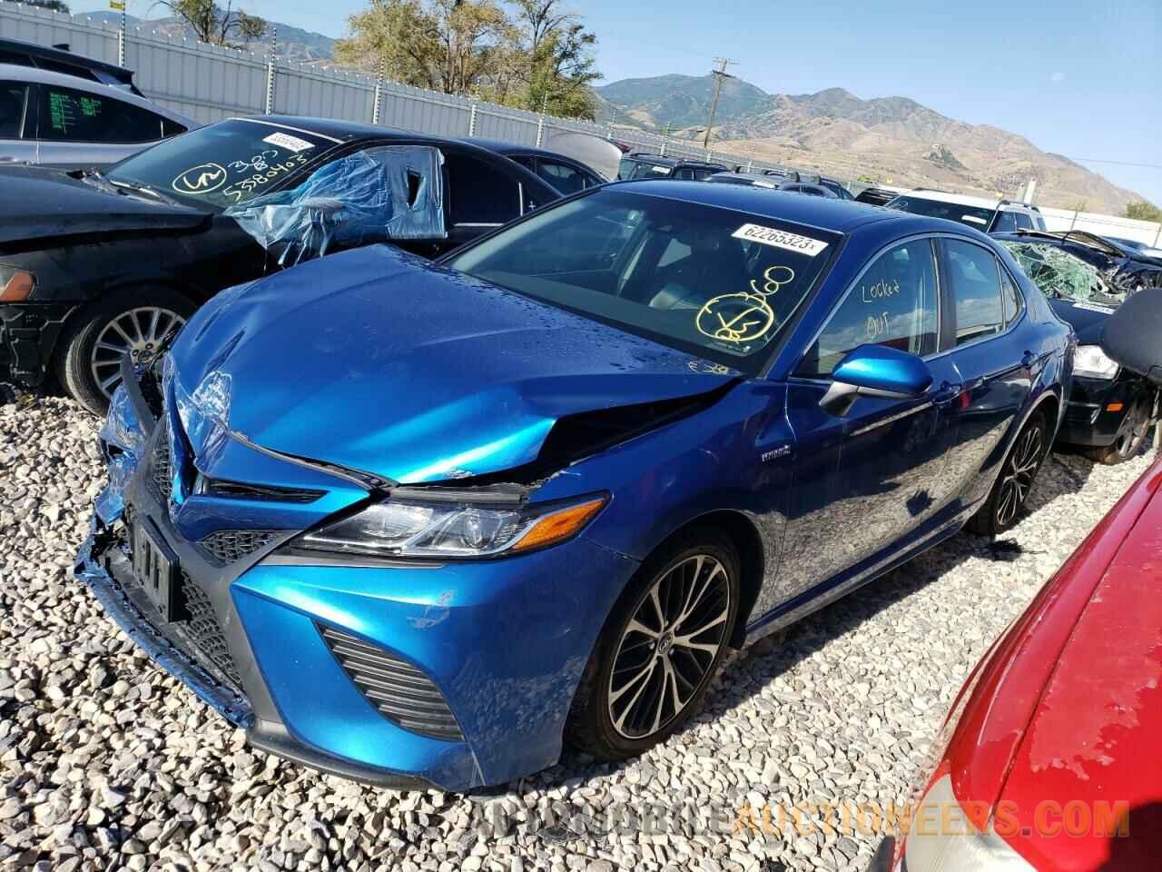 4T1B21HK3JU005584 TOYOTA CAMRY 2018