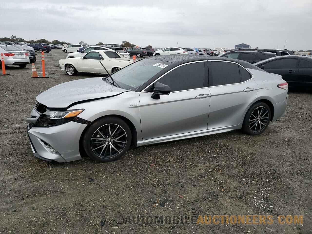 4T1B21HK3JU006752 TOYOTA CAMRY 2018