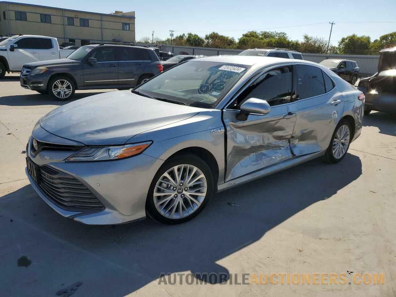 4T1B21HK3JU008470 TOYOTA CAMRY 2018