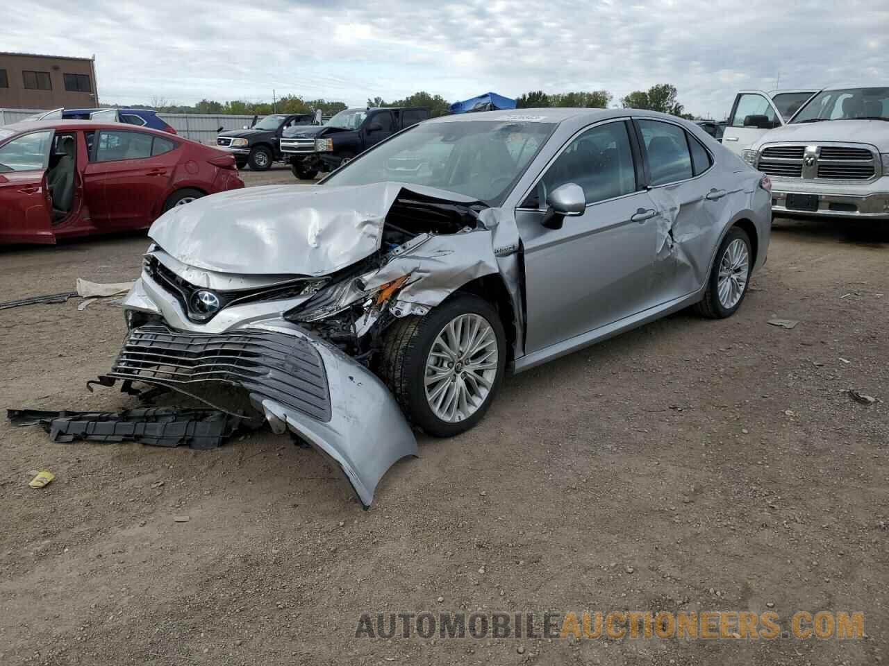 4T1B21HK3JU502229 TOYOTA CAMRY 2018