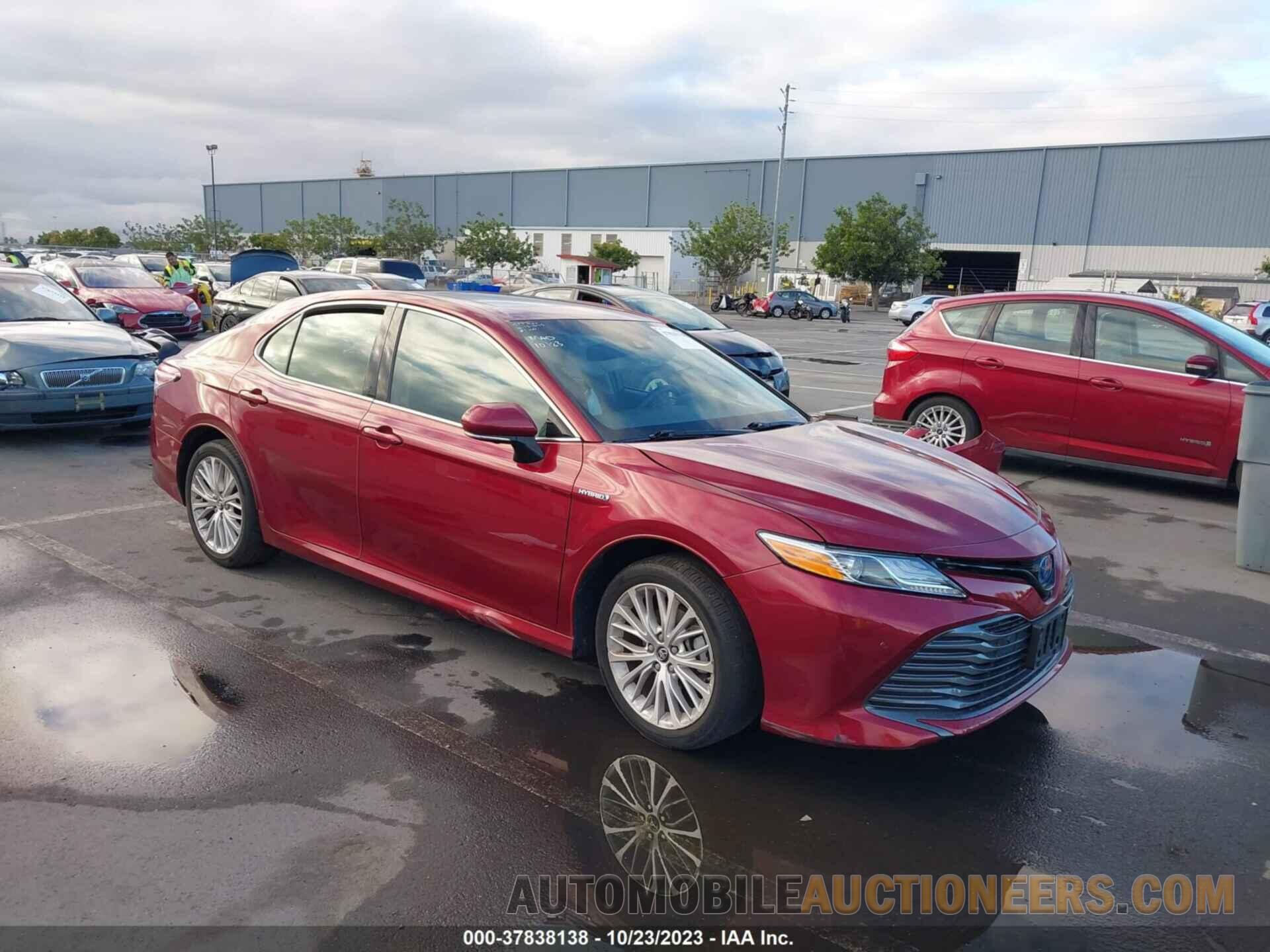 4T1B21HK3JU503140 TOYOTA CAMRY 2018