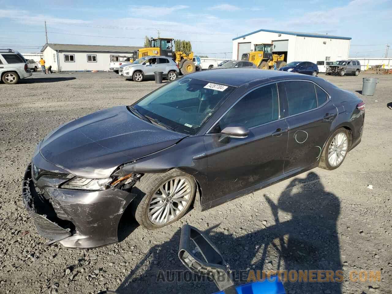 4T1B21HK3JU505020 TOYOTA CAMRY 2018