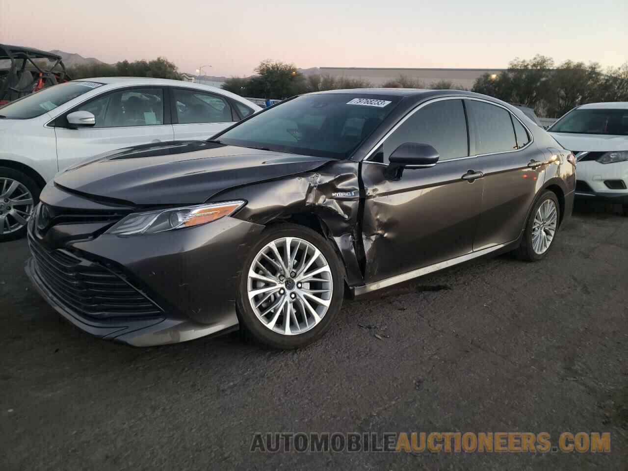 4T1B21HK3JU506507 TOYOTA CAMRY 2018