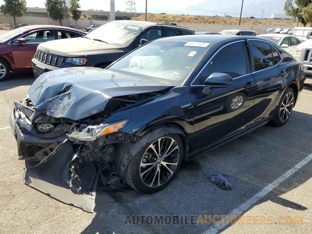 4T1B21HK3JU507396 TOYOTA CAMRY 2018