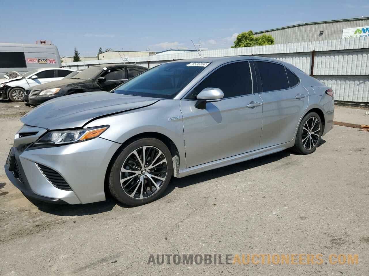 4T1B21HK3KU011614 TOYOTA CAMRY 2019