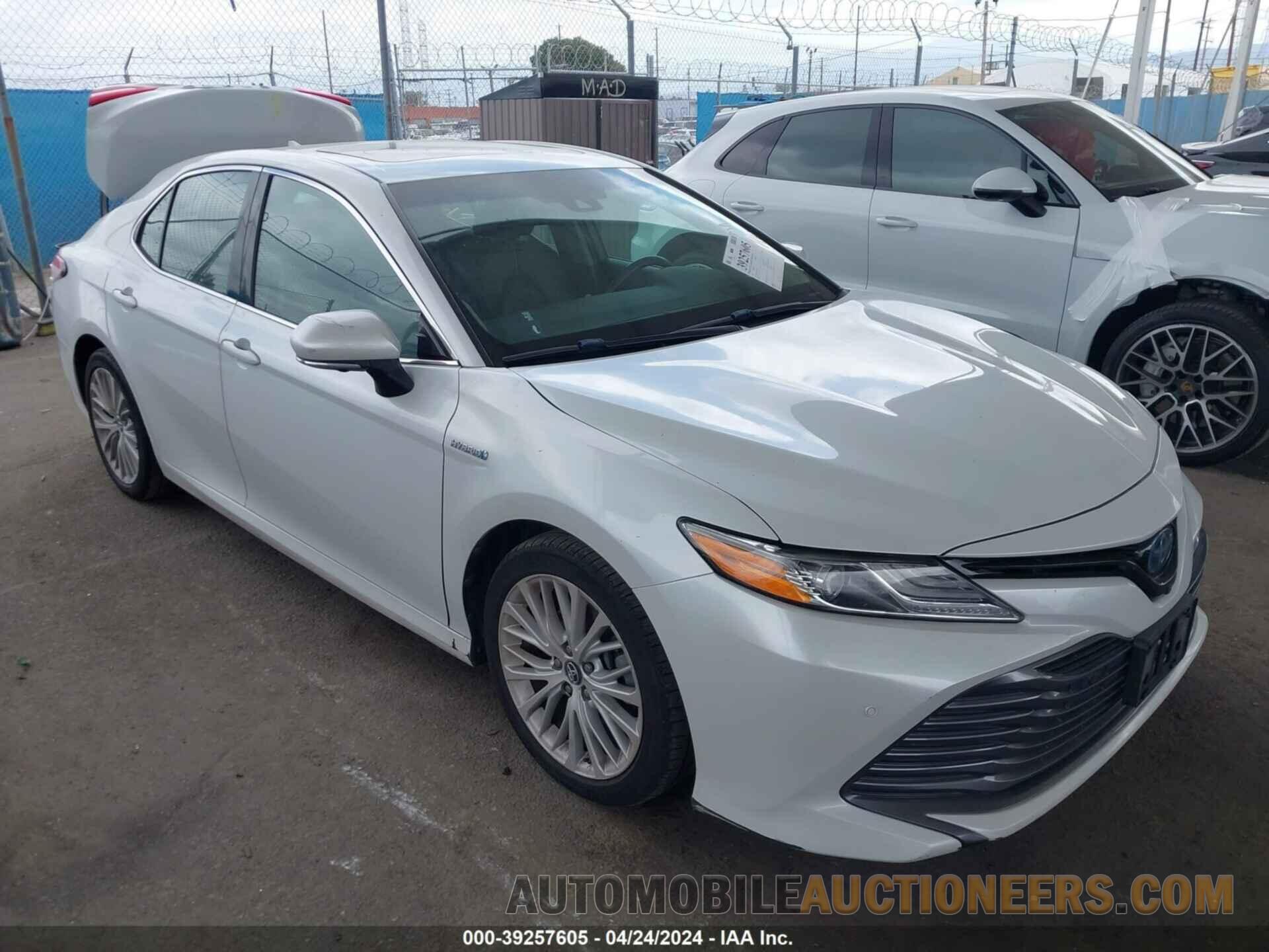 4T1B21HK4JU006436 TOYOTA CAMRY 2018