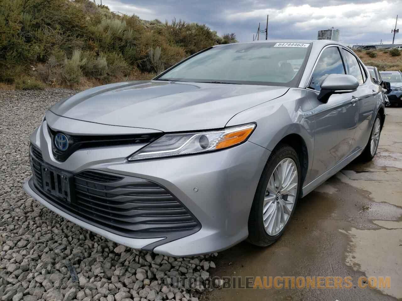 4T1B21HK4JU501476 TOYOTA CAMRY 2018