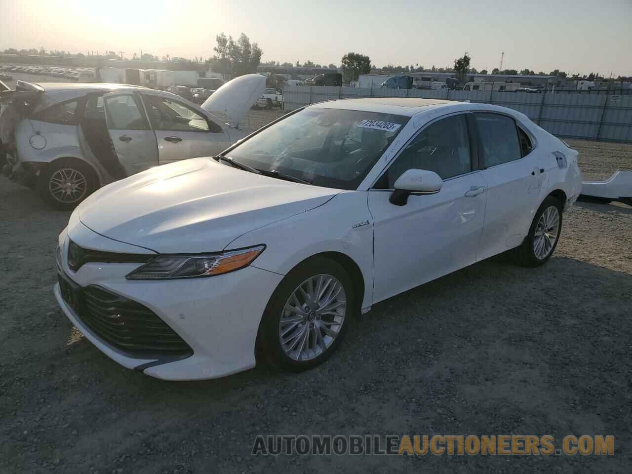 4T1B21HK4JU504569 TOYOTA CAMRY 2018