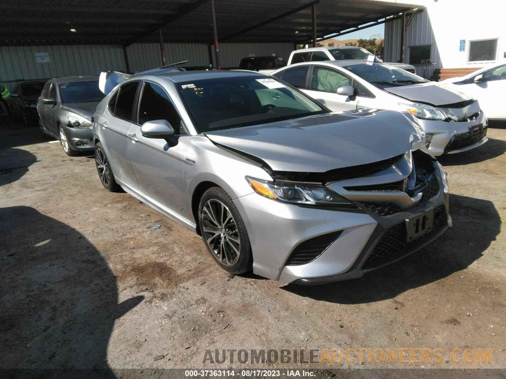 4T1B21HK4JU507794 TOYOTA CAMRY 2018