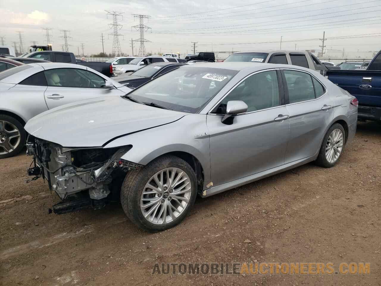 4T1B21HK4JU508119 TOYOTA CAMRY 2018