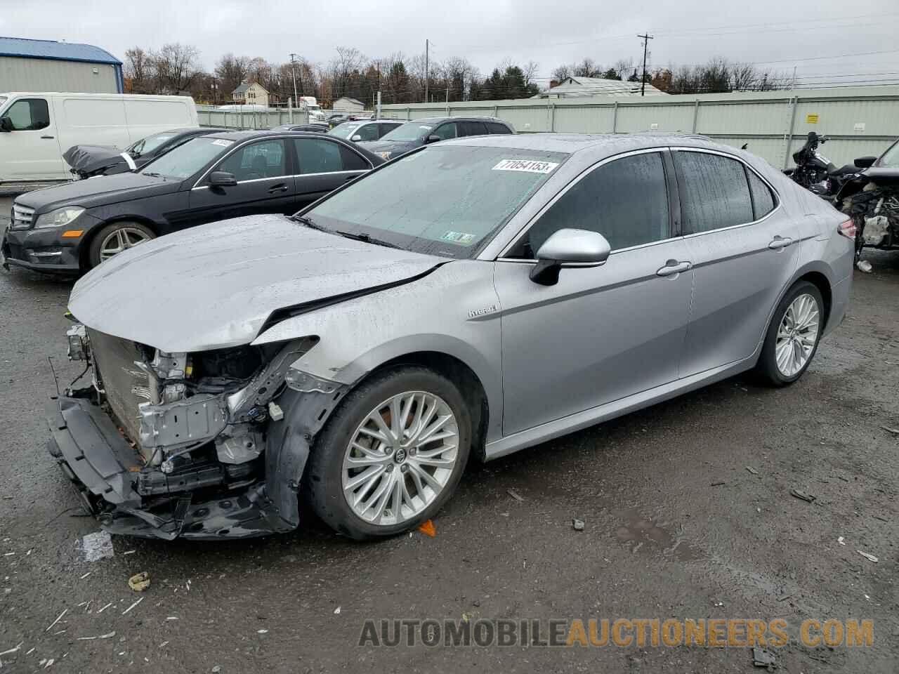 4T1B21HK4KU010682 TOYOTA CAMRY 2019