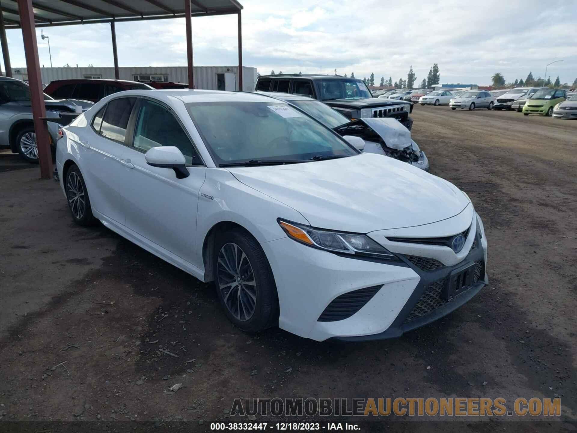 4T1B21HK4KU515850 TOYOTA CAMRY HYBRID 2019