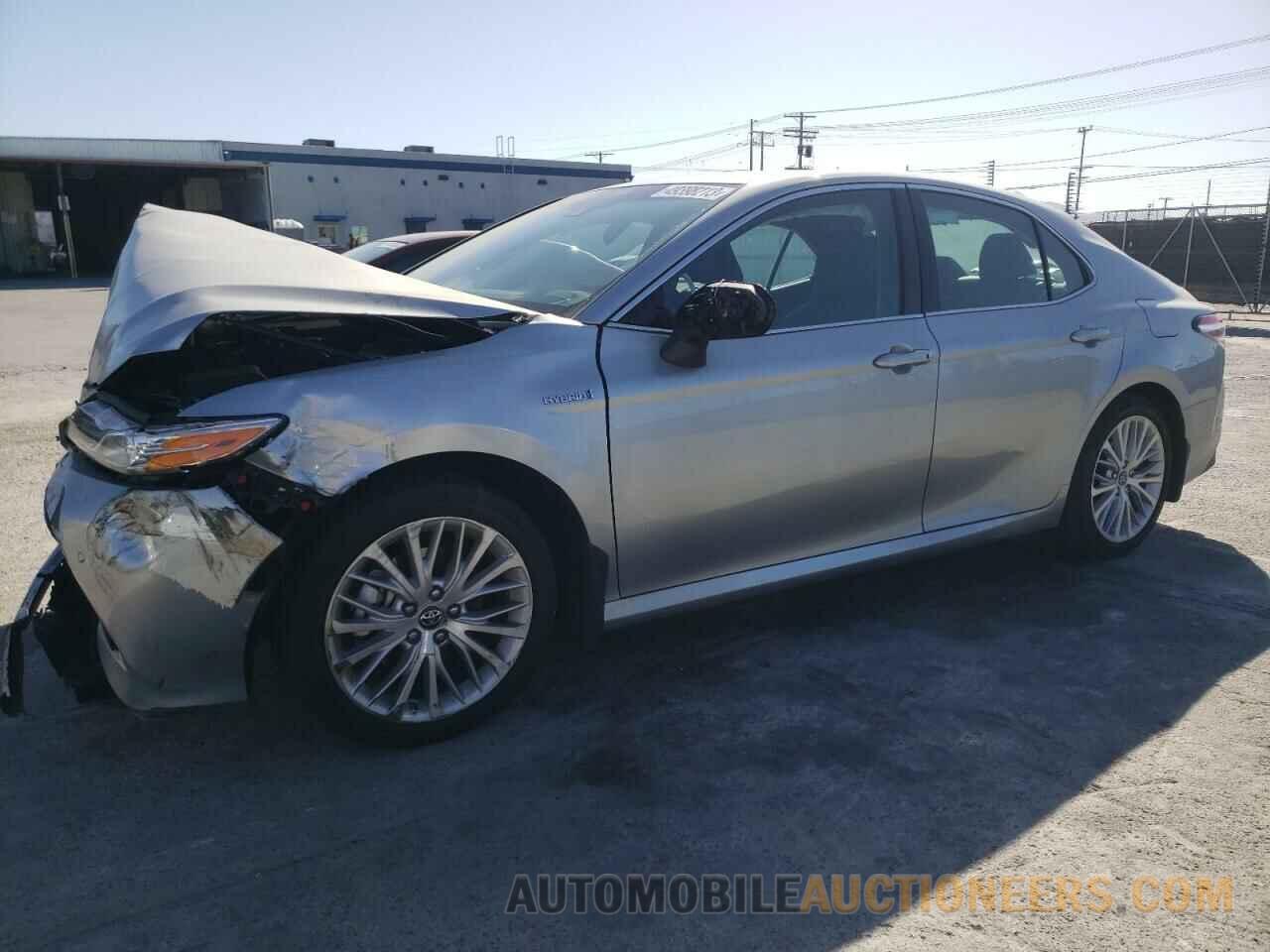 4T1B21HK5JU502054 TOYOTA CAMRY 2018