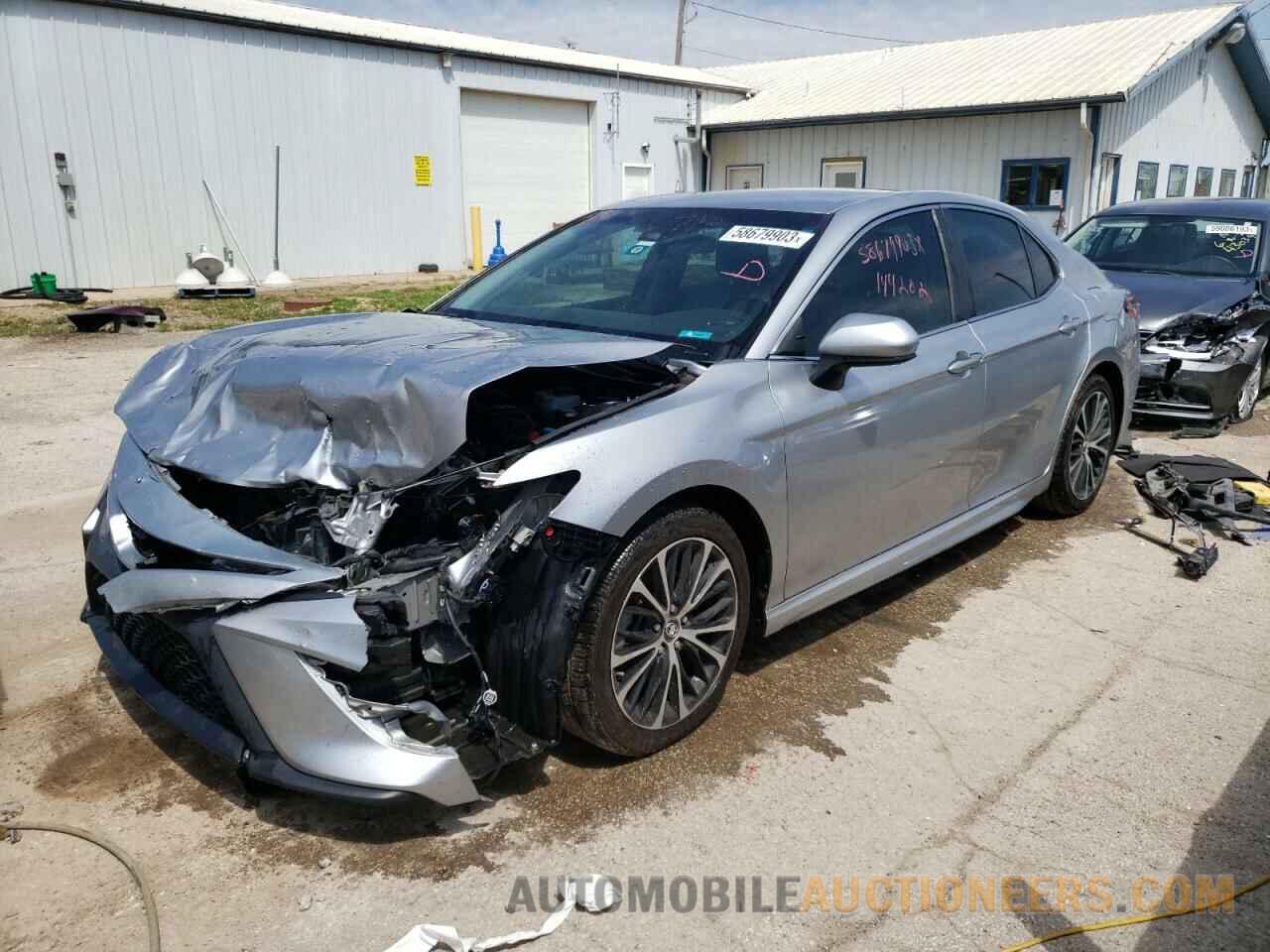 4T1B21HK5JU504161 TOYOTA CAMRY 2018