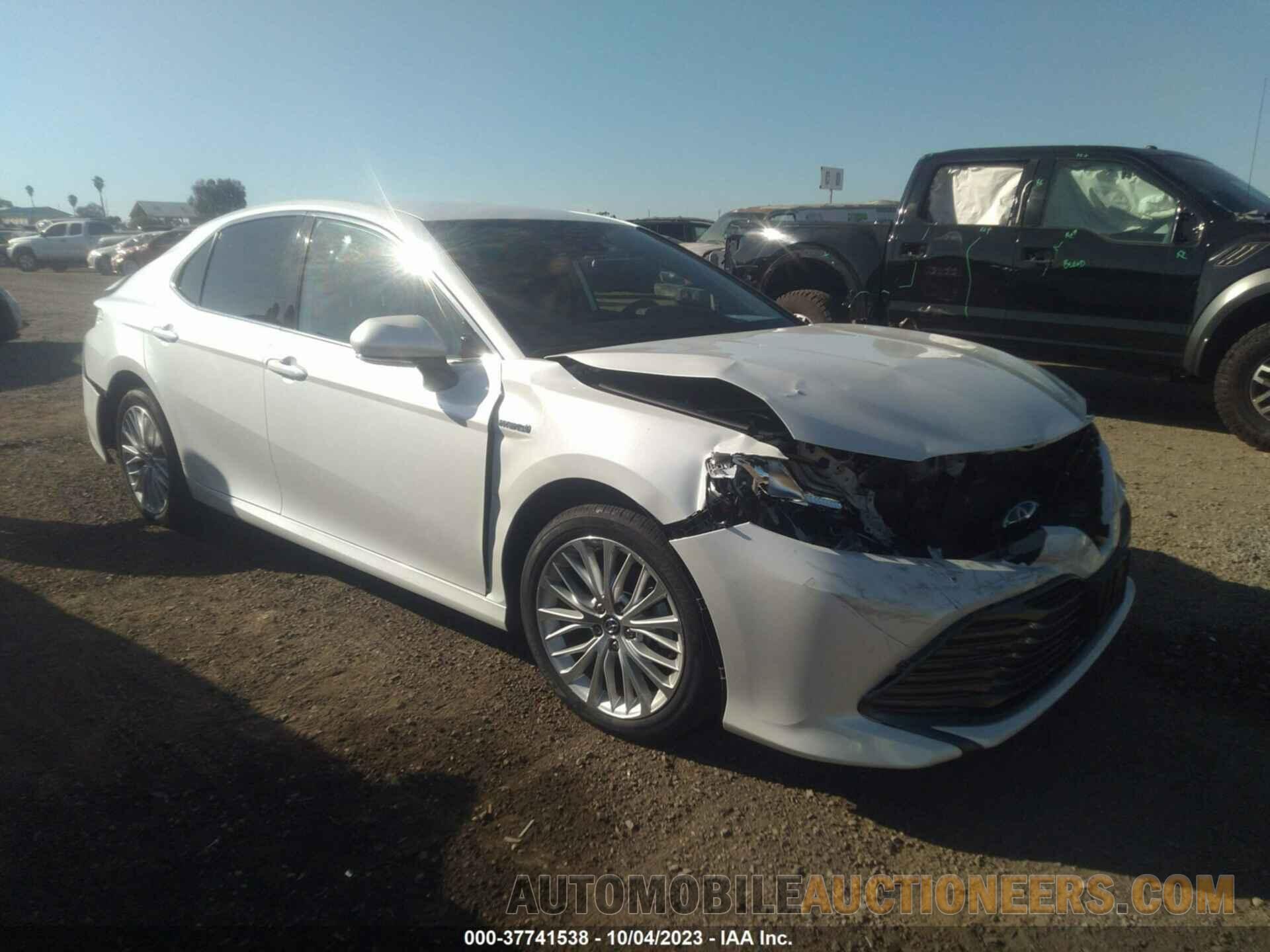 4T1B21HK5KU513105 TOYOTA CAMRY 2019