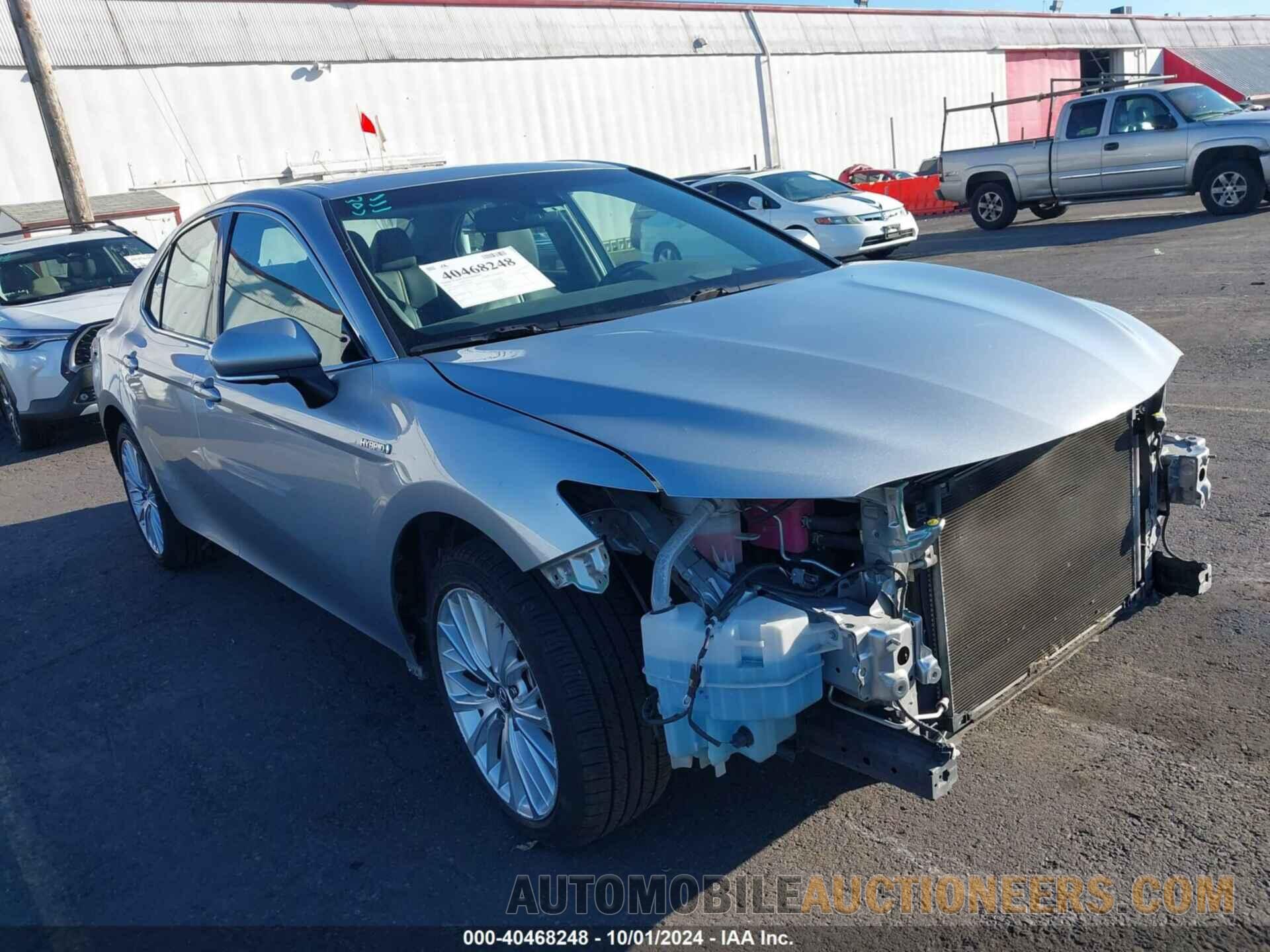 4T1B21HK6JU005014 TOYOTA CAMRY HYBRID 2018