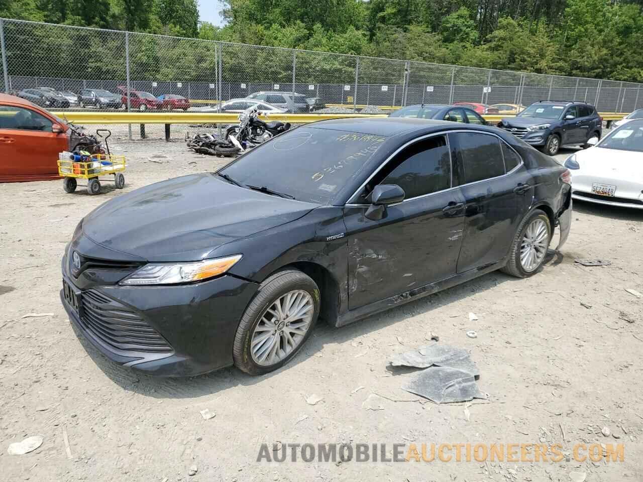 4T1B21HK6JU501589 TOYOTA CAMRY 2018