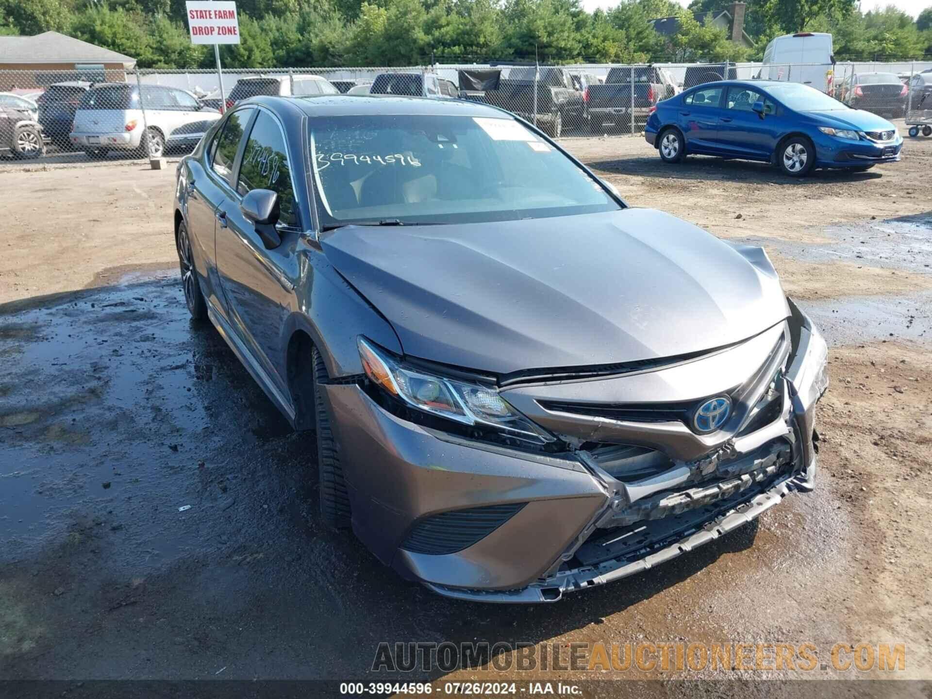 4T1B21HK6JU510728 TOYOTA CAMRY 2018