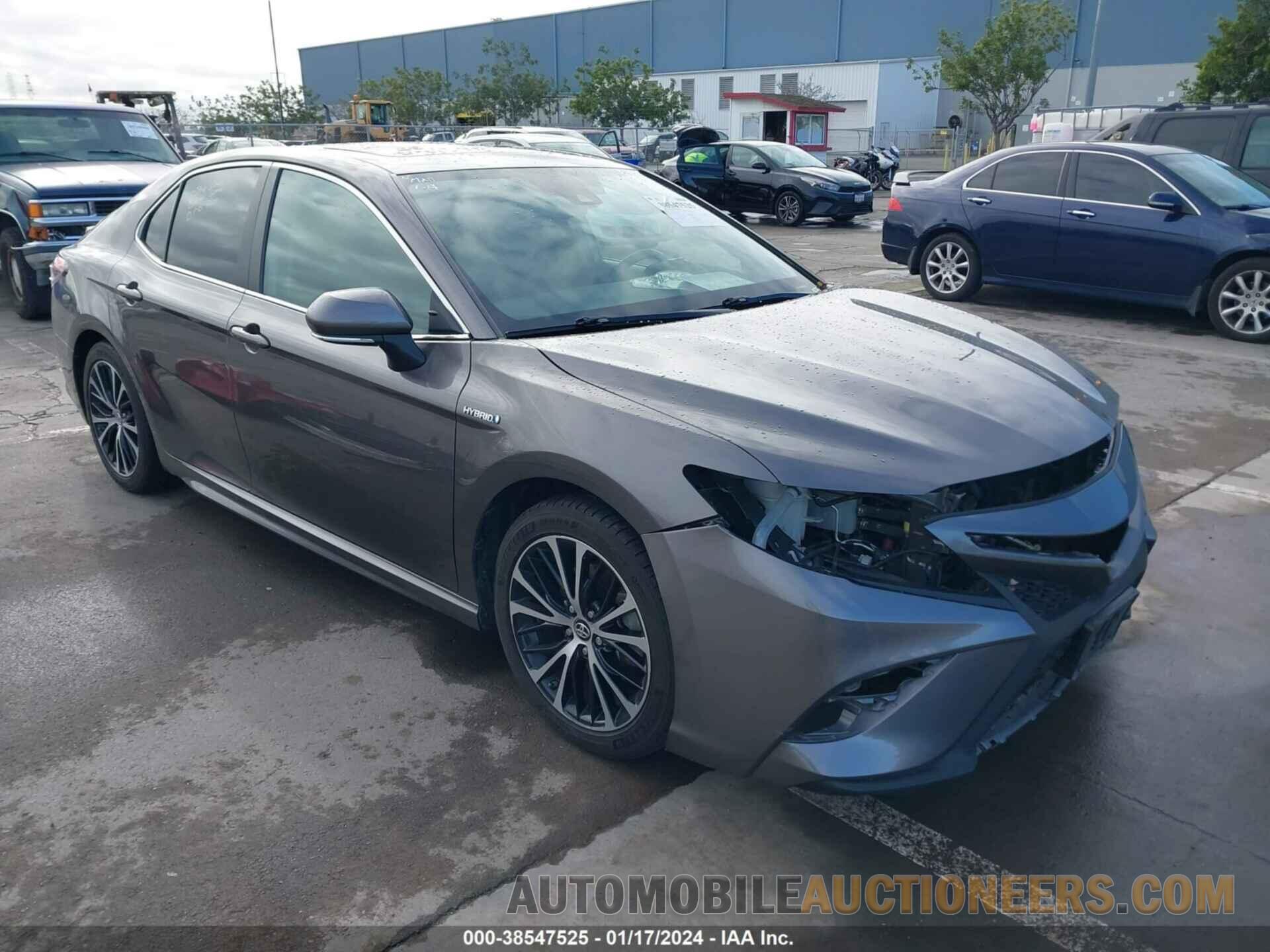 4T1B21HK6KU513484 TOYOTA CAMRY HYBRID 2019