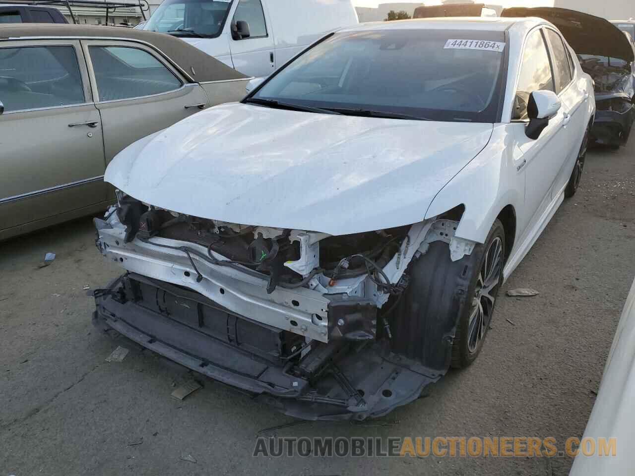 4T1B21HK6KU518829 TOYOTA CAMRY 2019