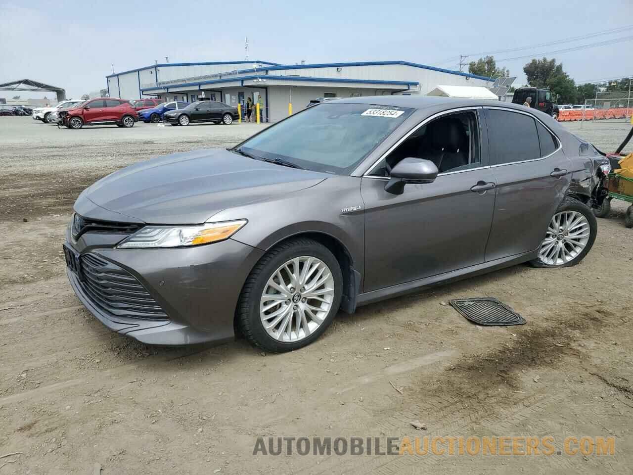 4T1B21HK7JU003434 TOYOTA CAMRY 2018