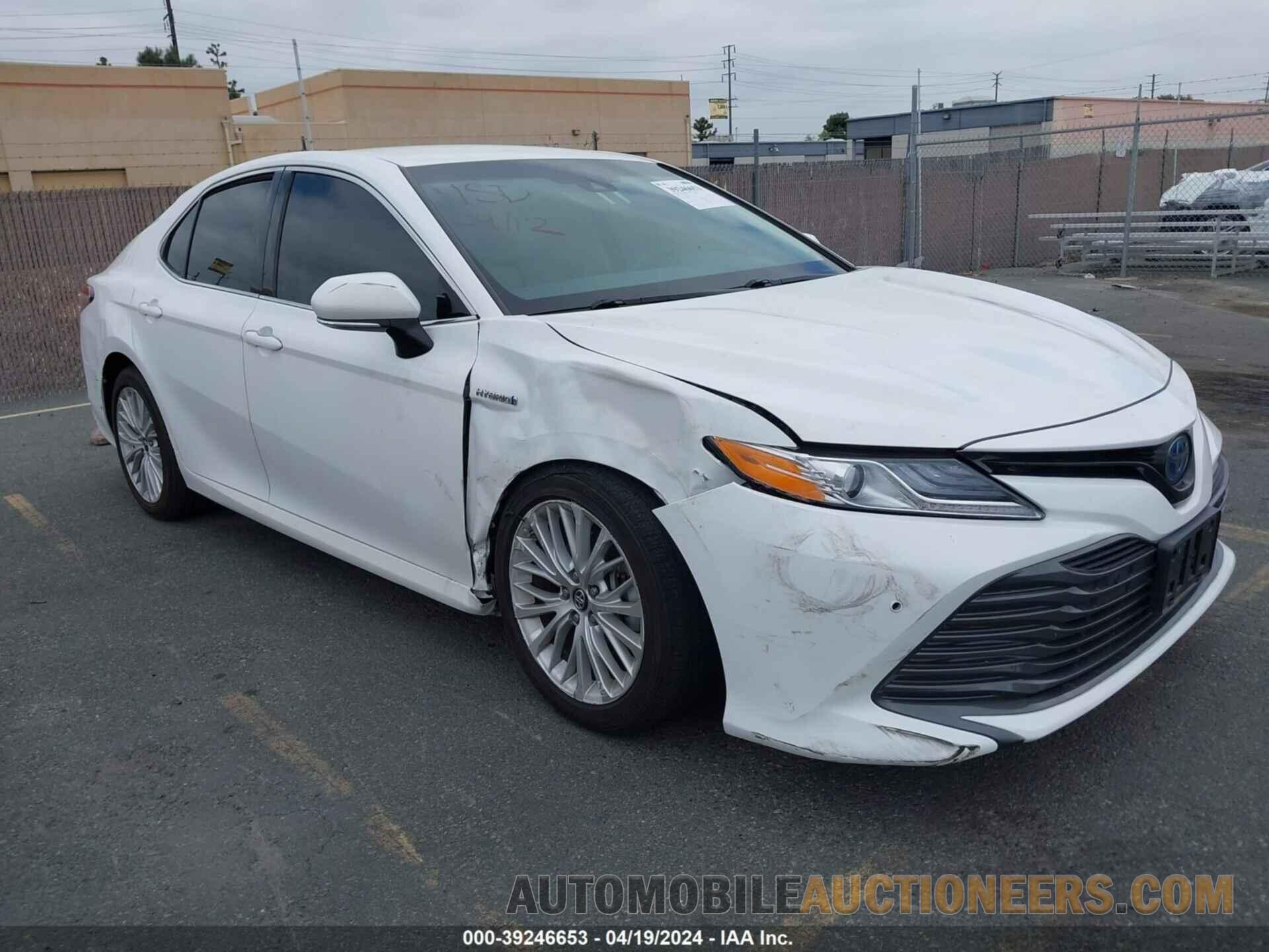 4T1B21HK7JU505442 TOYOTA CAMRY HYBRID 2018