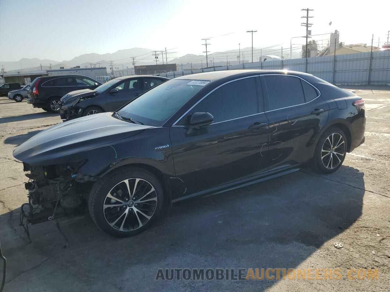 4T1B21HK7JU509054 TOYOTA CAMRY 2018