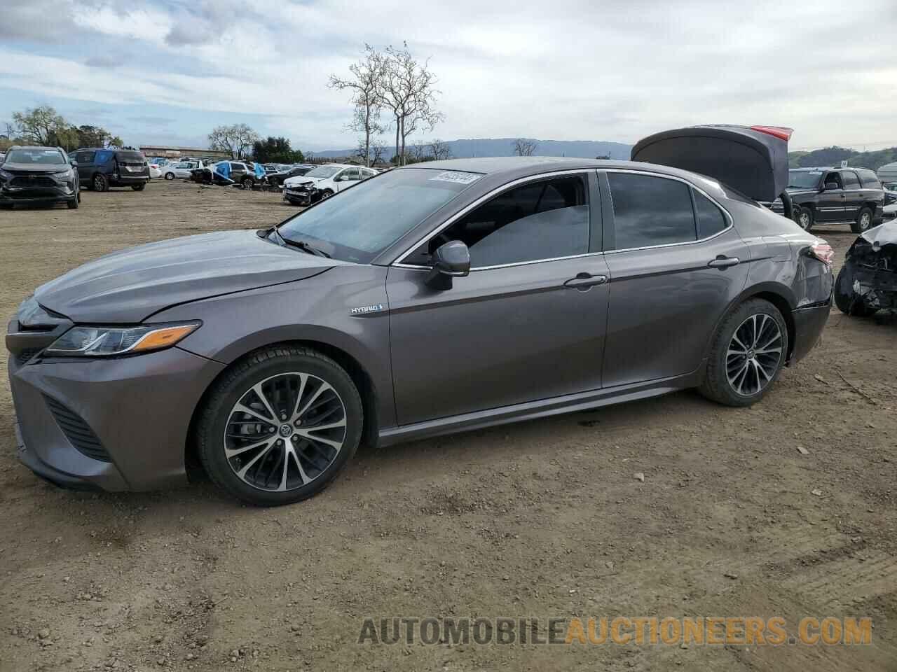 4T1B21HK7KU514675 TOYOTA CAMRY 2019