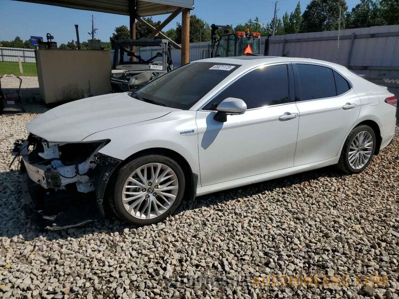 4T1B21HK7KU517379 TOYOTA CAMRY 2019