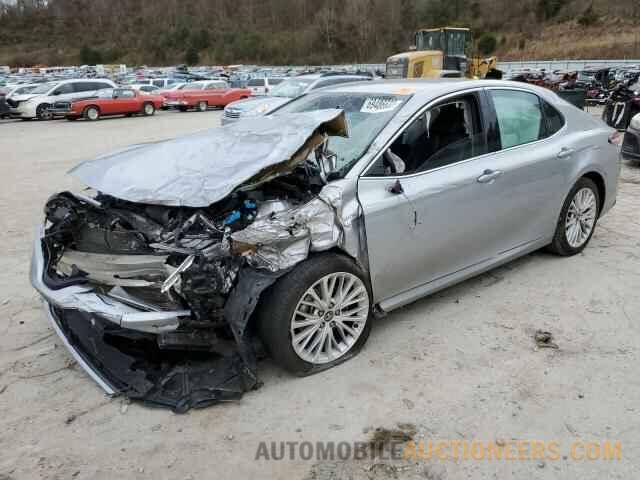 4T1B21HK8JU002261 TOYOTA CAMRY 2018