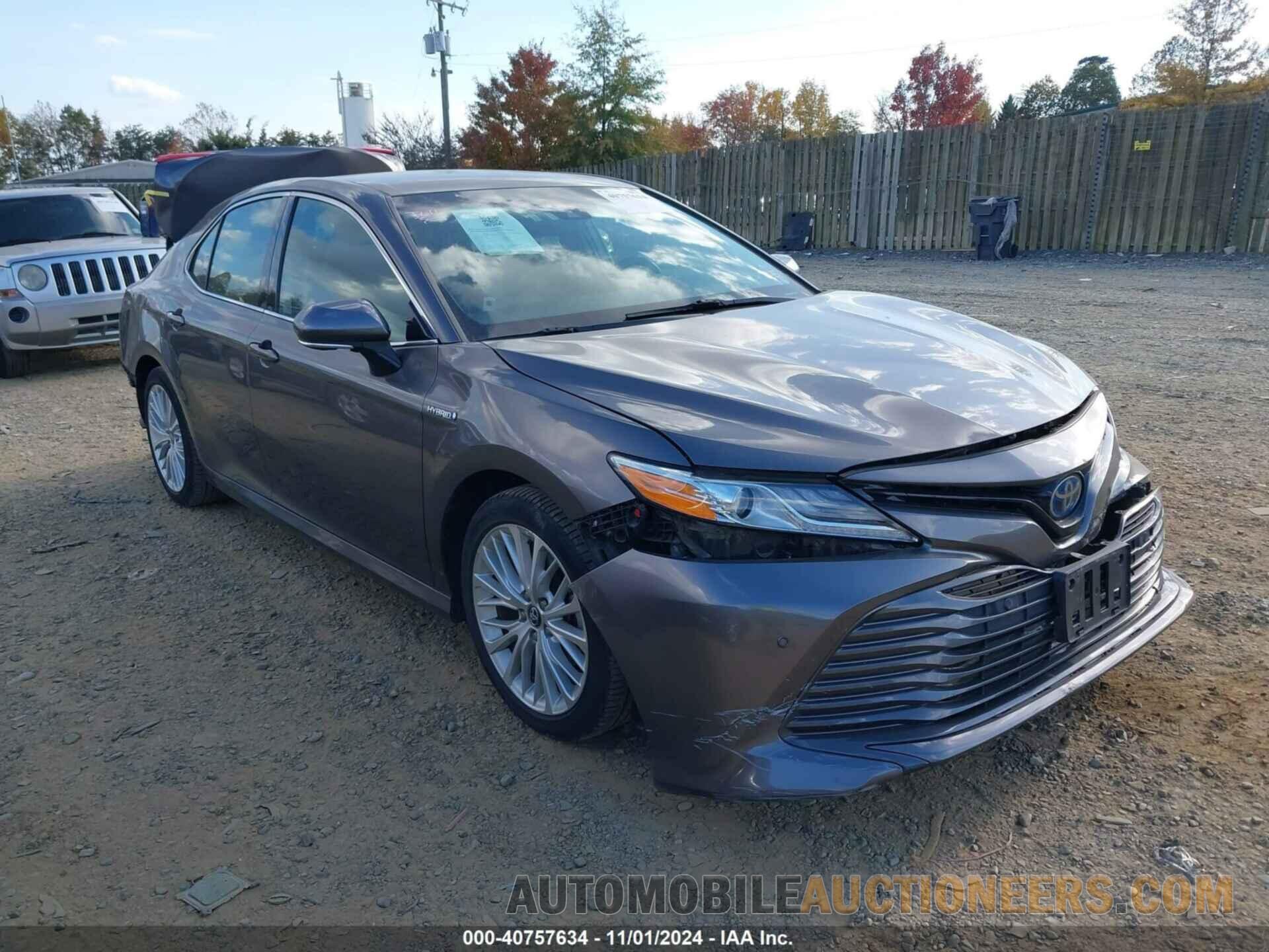 4T1B21HK8JU005290 TOYOTA CAMRY HYBRID 2018