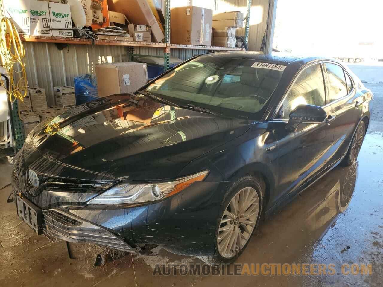 4T1B21HK8JU500444 TOYOTA CAMRY 2018