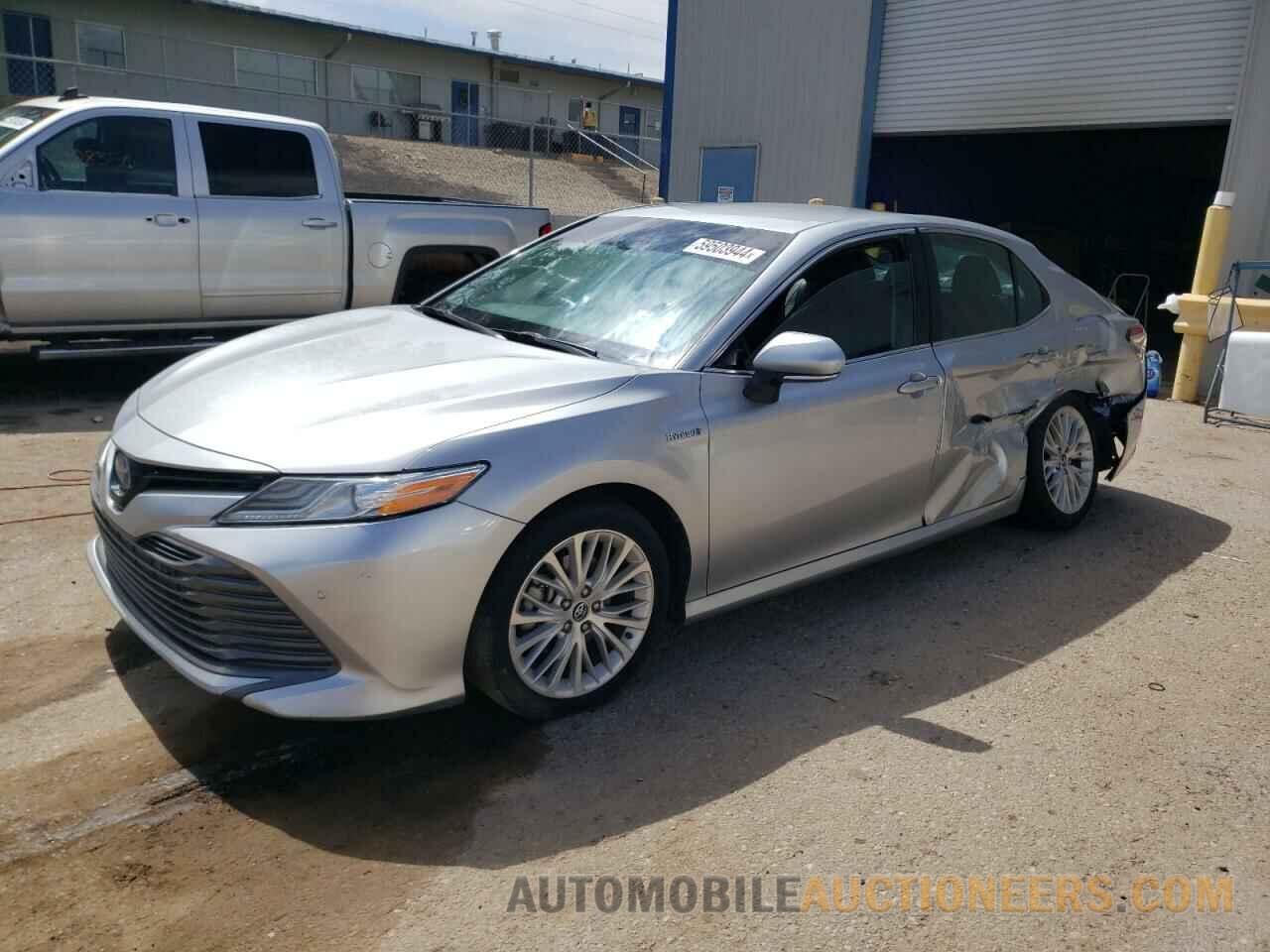 4T1B21HK8JU505028 TOYOTA CAMRY 2018