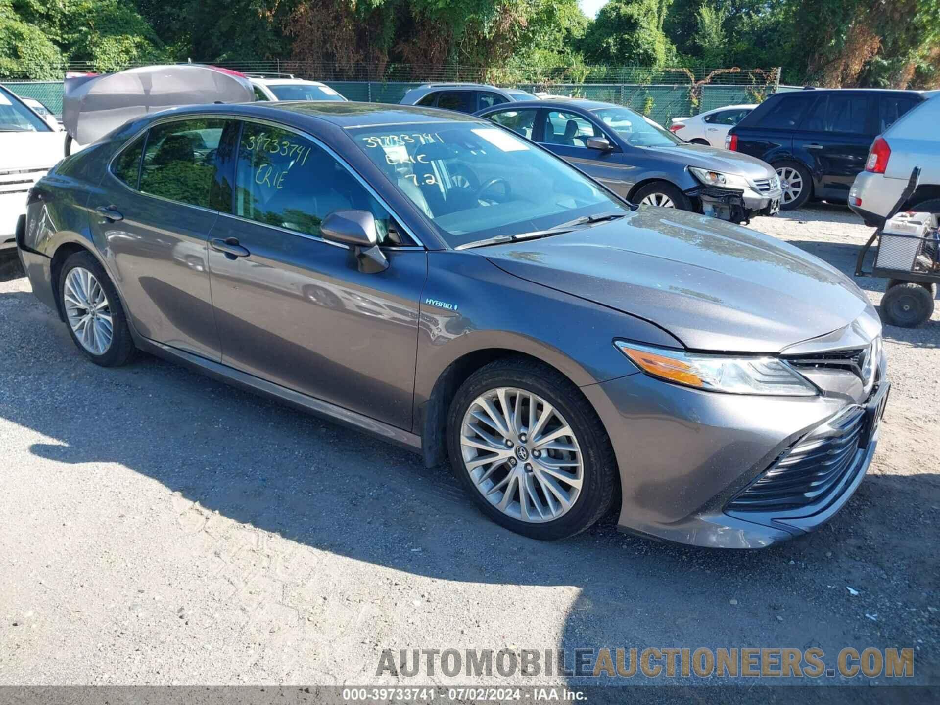 4T1B21HK8KU010569 TOYOTA CAMRY HYBRID 2019