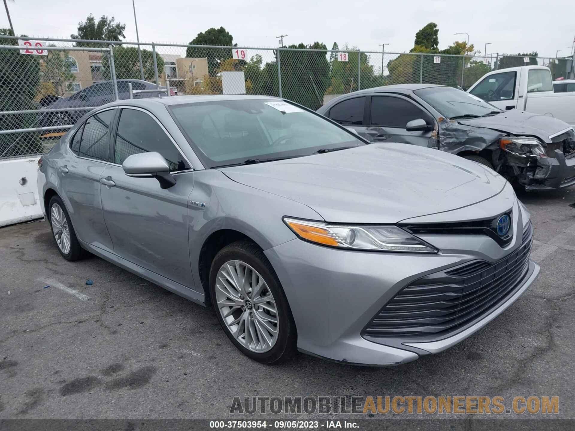 4T1B21HK8KU010765 TOYOTA CAMRY 2019