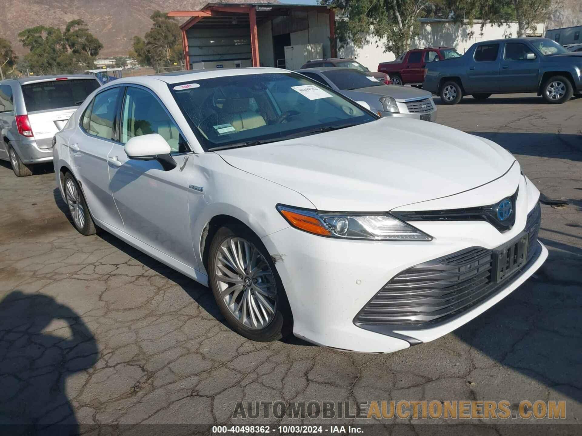 4T1B21HK8KU011673 TOYOTA CAMRY 2019