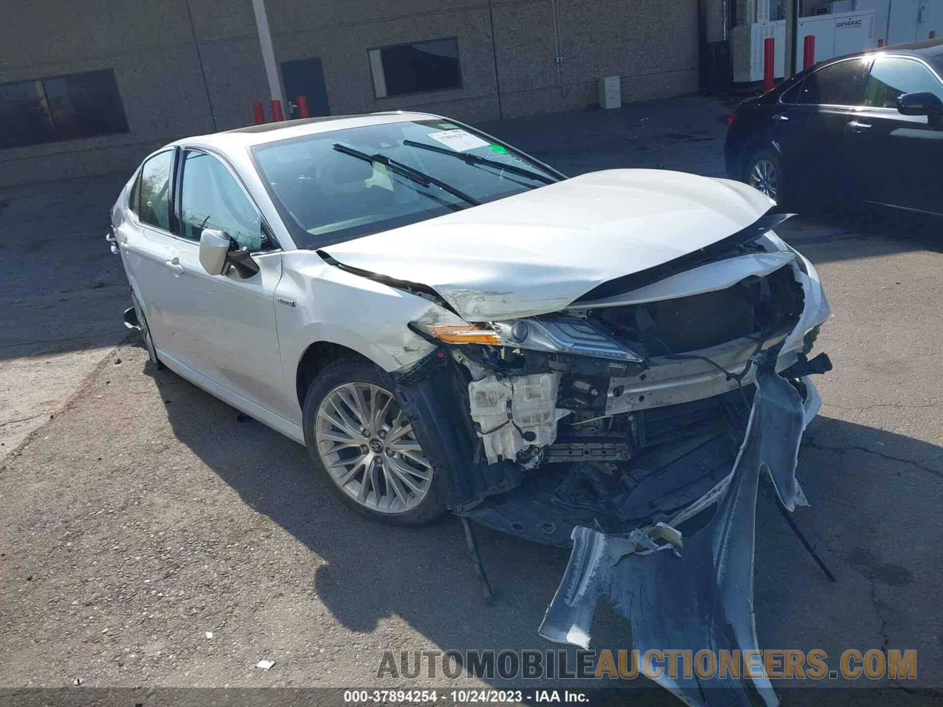 4T1B21HK8KU511235 TOYOTA CAMRY 2019