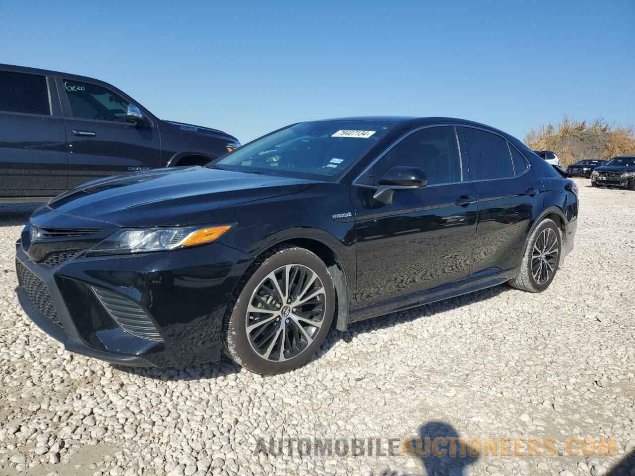 4T1B21HK8KU521392 TOYOTA CAMRY 2019