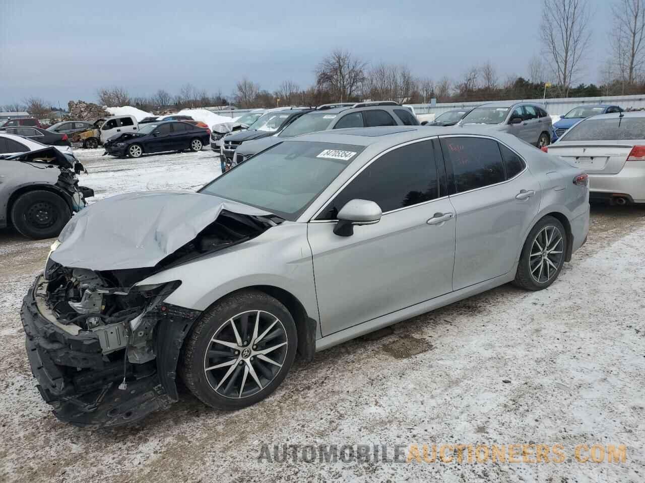 4T1B21HK8NU016831 TOYOTA CAMRY 2022