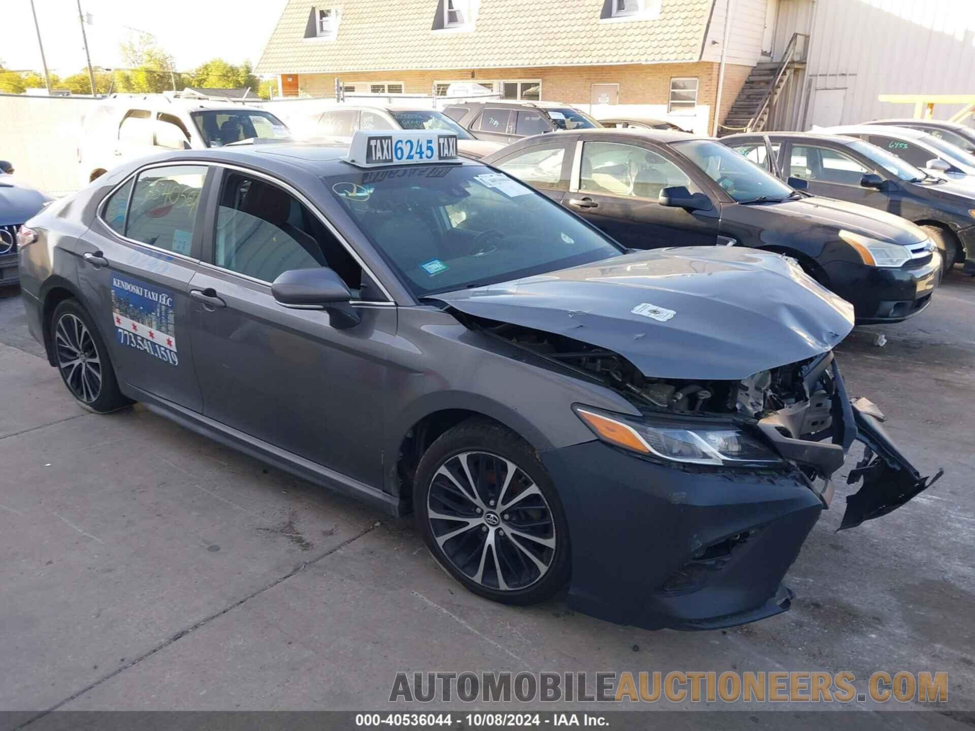 4T1B21HK9JU504034 TOYOTA CAMRY 2018