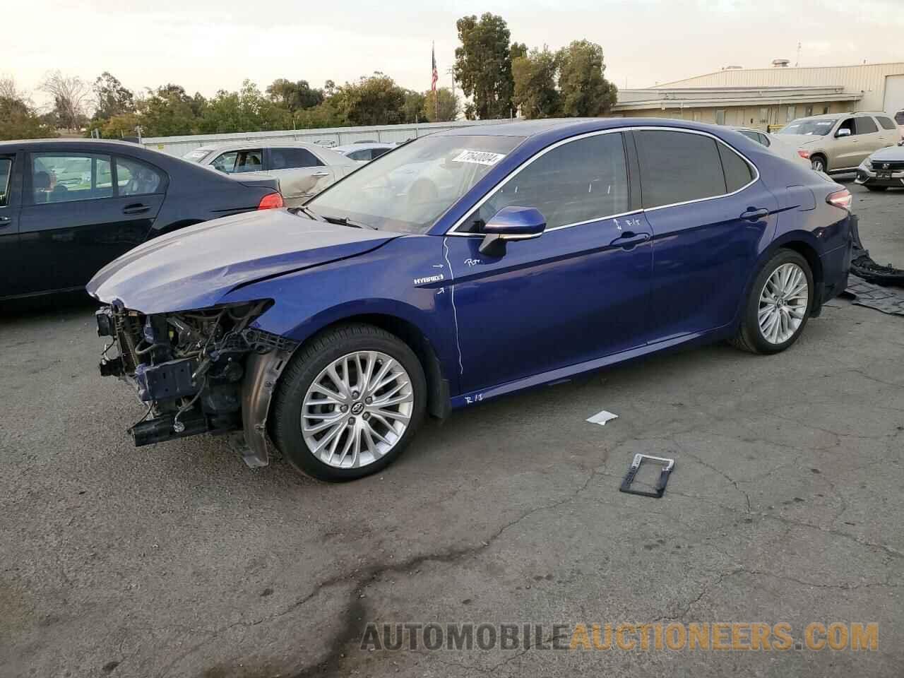 4T1B21HK9JU504566 TOYOTA CAMRY 2018