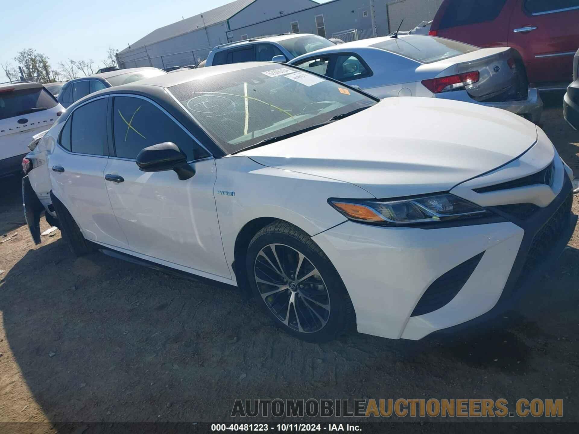 4T1B21HKXJU005176 TOYOTA CAMRY 2018