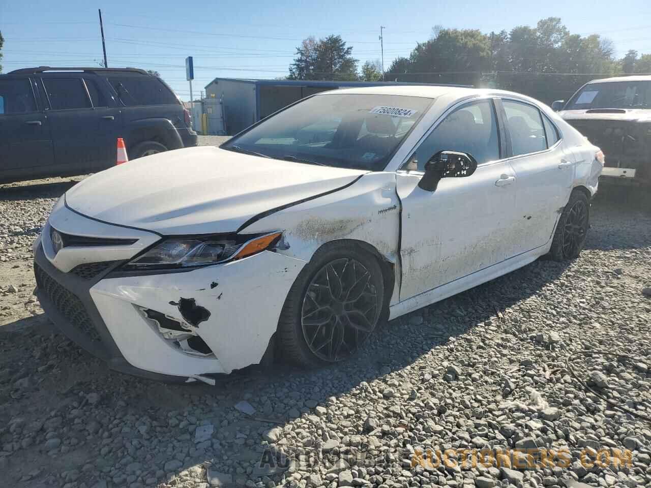 4T1B21HKXJU006022 TOYOTA CAMRY 2018